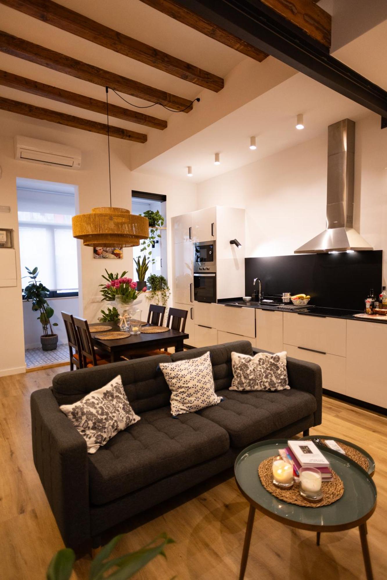 Poble Sec Charming Apartment Barcelona Exterior photo