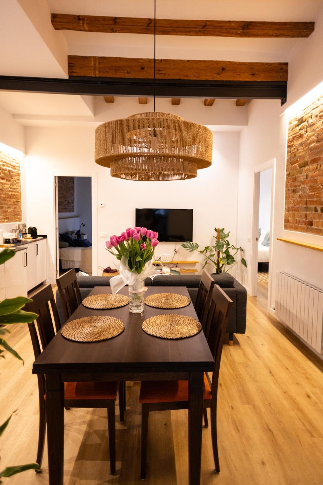 Poble Sec Charming Apartment Barcelona Exterior photo